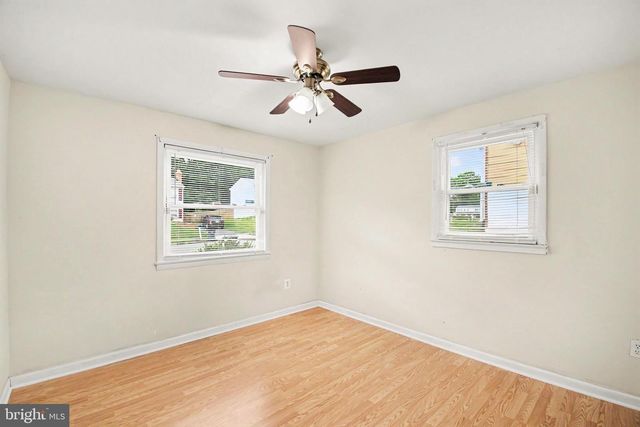 4918 LONGHORN DR, Woodbridge, VA 22193