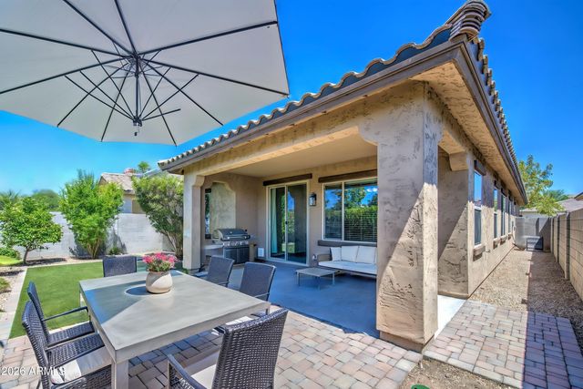 8617 E LOBO Avenue, Mesa, AZ 85209