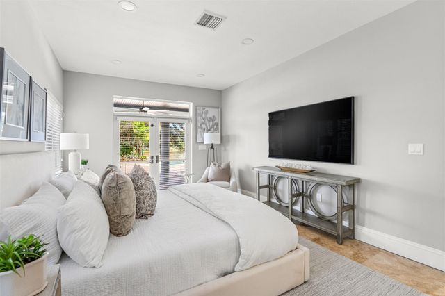 1704 SW 142nd Avenue, Davie, FL 33325