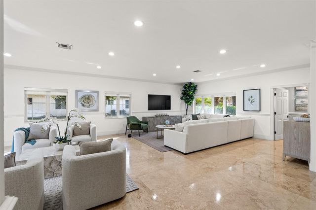 1704 SW 142nd Avenue, Davie, FL 33325