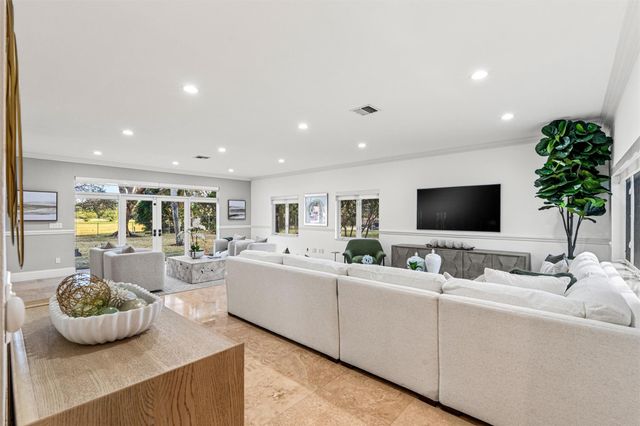 1704 SW 142nd Avenue, Davie, FL 33325