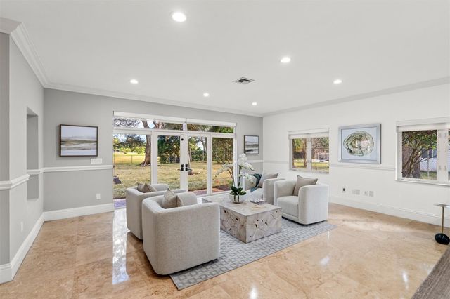 1704 SW 142nd Avenue, Davie, FL 33325