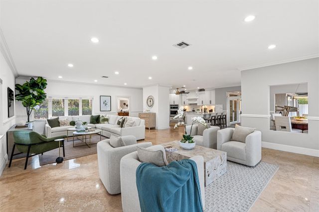 1704 SW 142nd Avenue, Davie, FL 33325