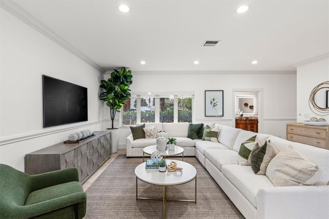 1704 SW 142nd Avenue, Davie, FL 33325