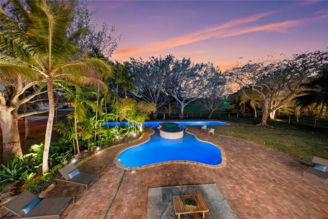 1704 SW 142nd Avenue, Davie, FL 33325