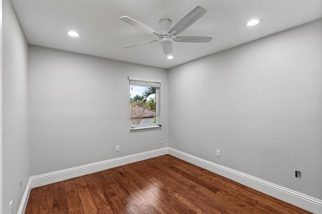 1704 SW 142nd Avenue, Davie, FL 33325