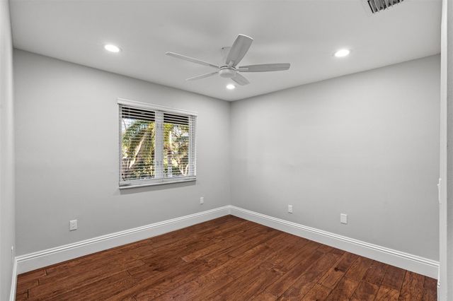 1704 SW 142nd Avenue, Davie, FL 33325