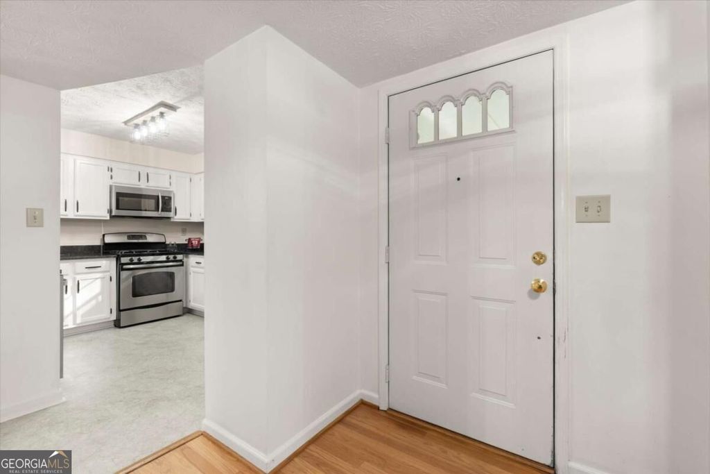 1500 Oakridge Court, Decatur, GA 30033 — photo 2