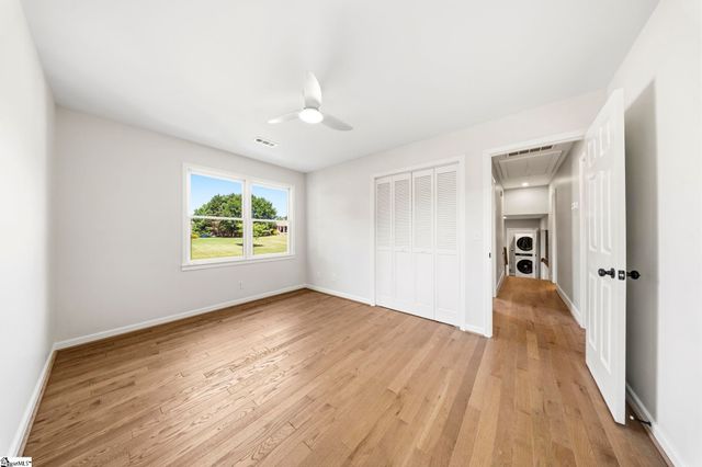 414 Phillips Lane, Greer, SC 29650