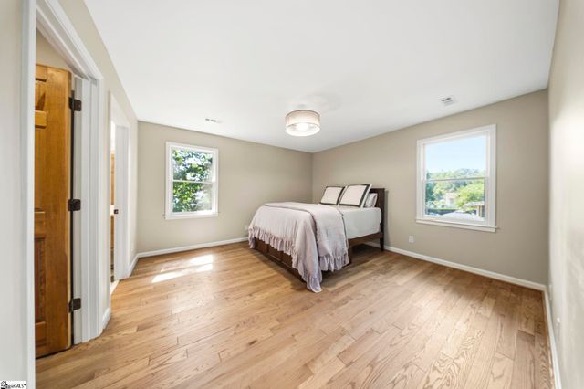 414 Phillips Lane, Greer, SC 29650