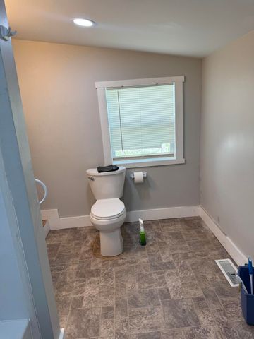 3859 Millersburg Ruddles Mill Road, Paris, KY 40361