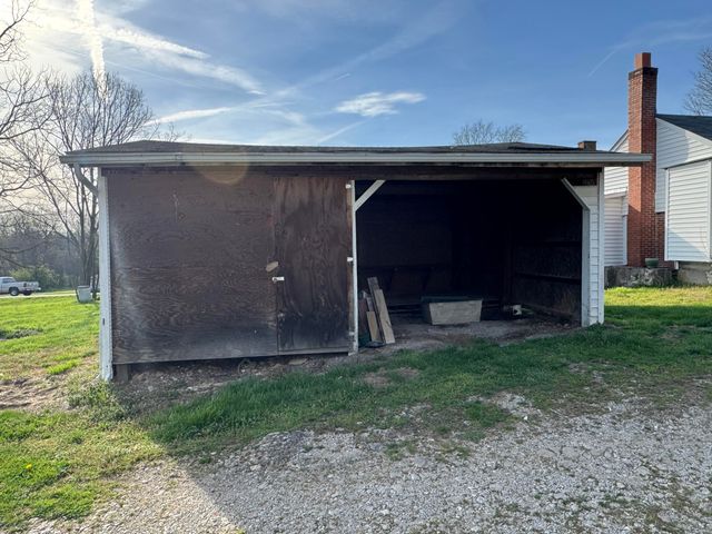 3859 Millersburg Ruddles Mill Road, Paris, KY 40361