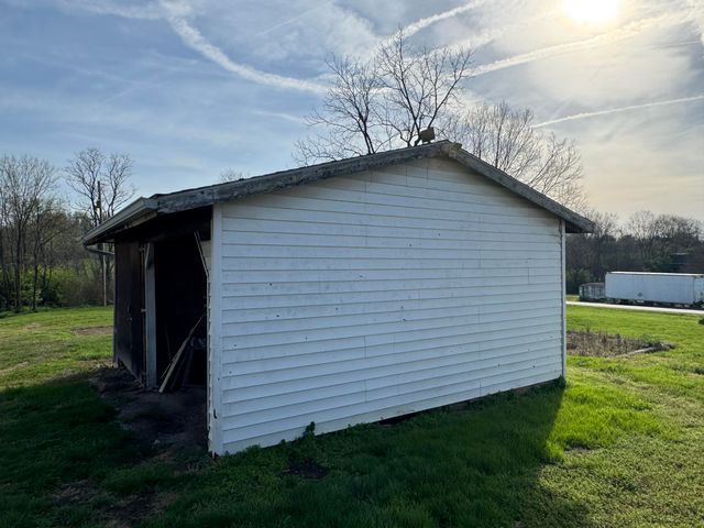 3859 Millersburg Ruddles Mill Road, Paris, KY 40361