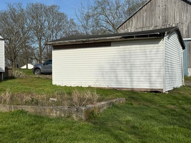 3859 Millersburg Ruddles Mill Road, Paris, KY 40361