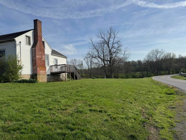 3859 Millersburg Ruddles Mill Road, Paris, KY 40361