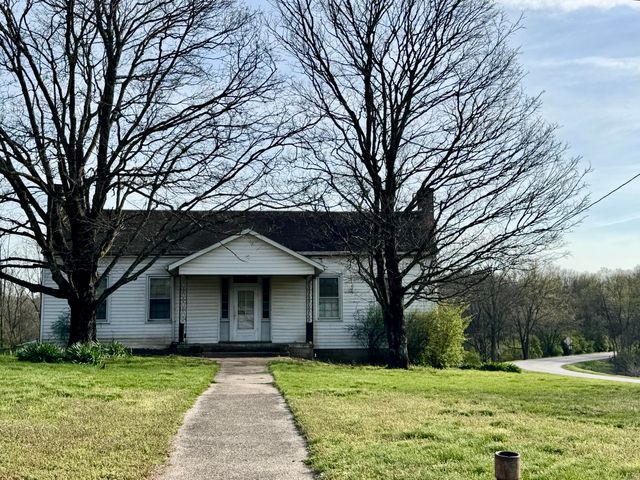 3859 Millersburg Ruddles Mill Road, Paris, KY 40361