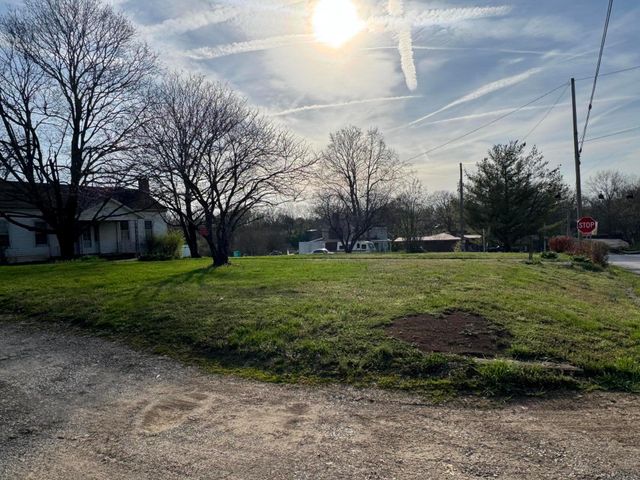 3859 Millersburg Ruddles Mill Road, Paris, KY 40361