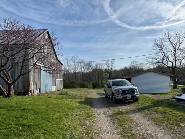 3859 Millersburg Ruddles Mill Road, Paris, KY 40361