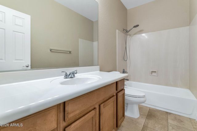 4525 W HEYERDAHL Drive, New River, AZ 85087