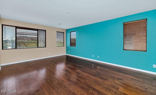 4525 W HEYERDAHL Drive, New River, AZ 85087