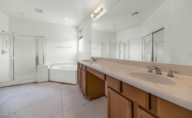 4525 W HEYERDAHL Drive, New River, AZ 85087