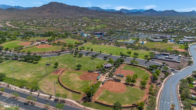 4525 W HEYERDAHL Drive, New River, AZ 85087