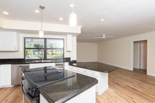 3201 SE Fairway W, Stuart, FL 34997