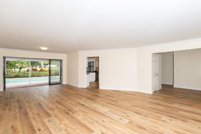 3201 SE Fairway W, Stuart, FL 34997