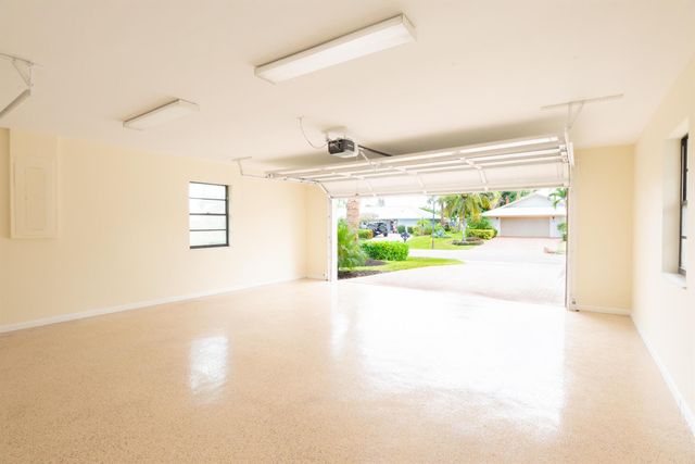 3201 SE Fairway W, Stuart, FL 34997