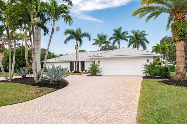 3201 SE Fairway W, Stuart, FL 34997