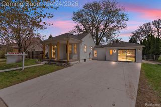6964 Nightingale Street, Dearborn Heights, MI 48127
