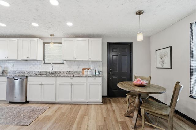 323 W Park Avenue, Columbus, OH 43223