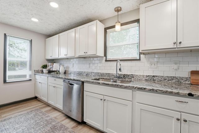 323 W Park Avenue, Columbus, OH 43223