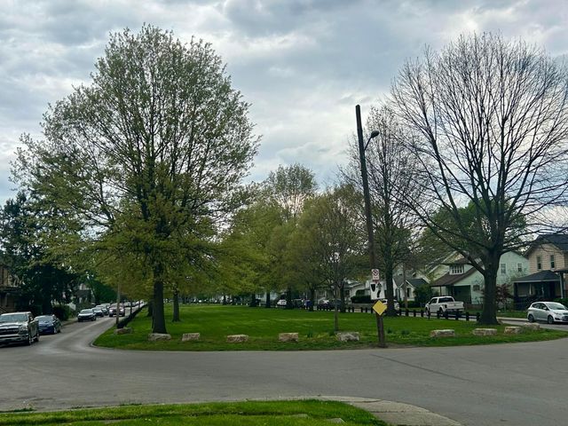 323 W Park Avenue, Columbus, OH 43223