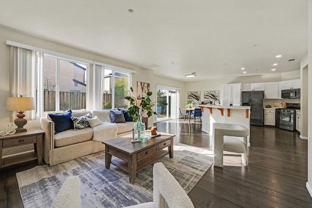 19 Kevin Ln, American Canyon, CA 94503