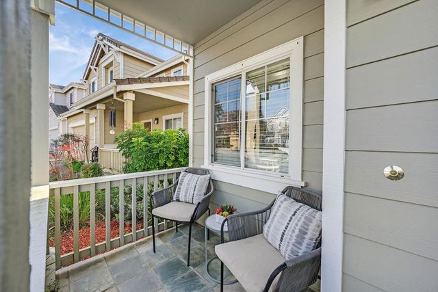 19 Kevin Ln, American Canyon, CA 94503