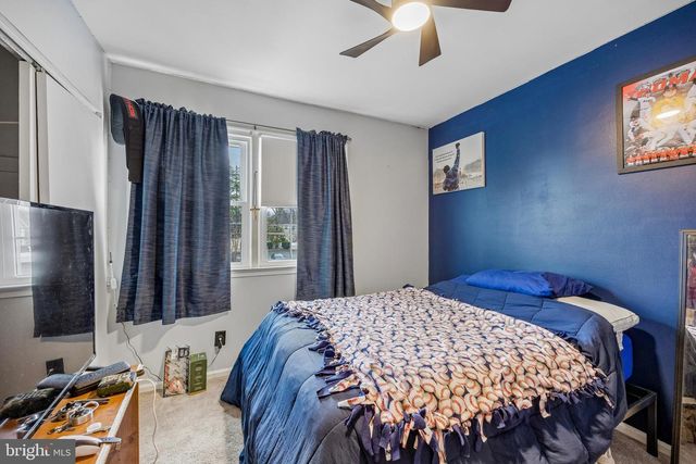 6 WESLEY AVE, Cherry Hill, NJ 08002
