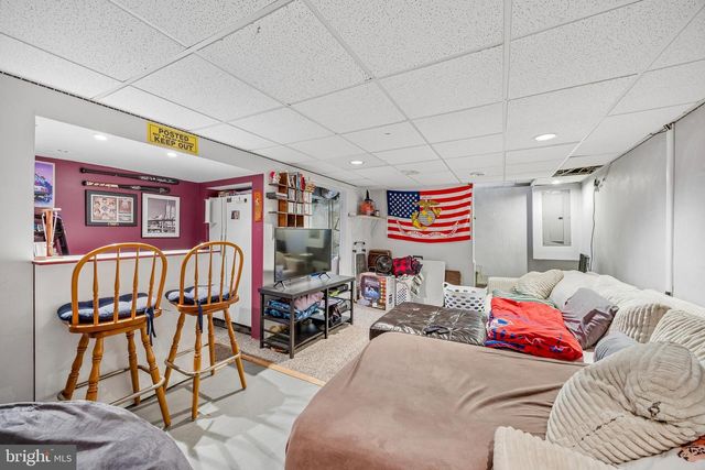 6 WESLEY AVE, Cherry Hill, NJ 08002
