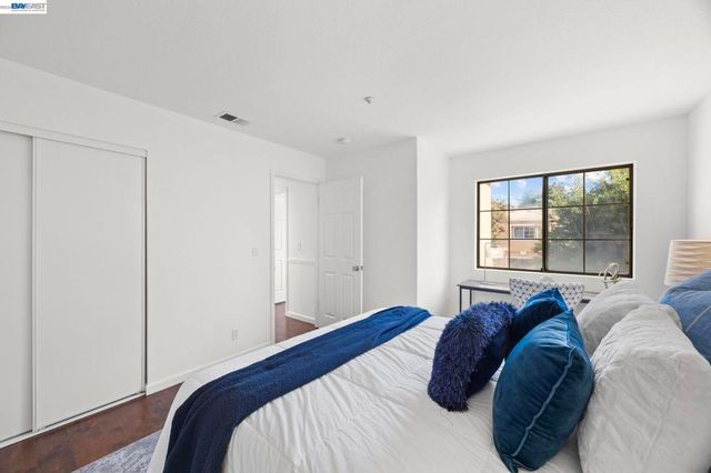 33011 Carrara Ter, Union City, CA 94587
