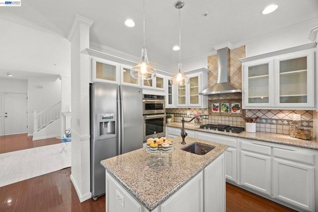 33011 Carrara Ter, Union City, CA 94587