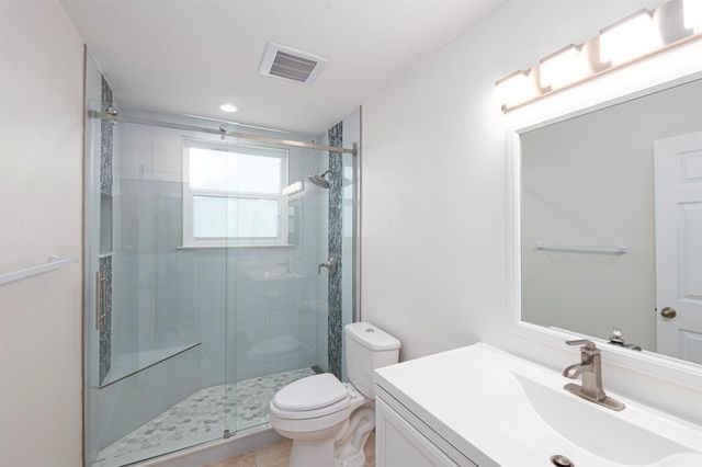 421 SW Crabapple Cove, Port St. Lucie, FL 34986