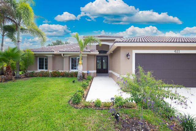 421 SW Crabapple Cove, Port St. Lucie, FL 34986