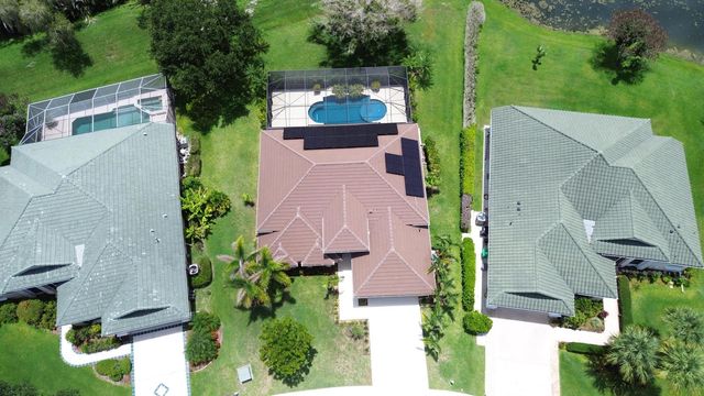 421 SW Crabapple Cove, Port St. Lucie, FL 34986