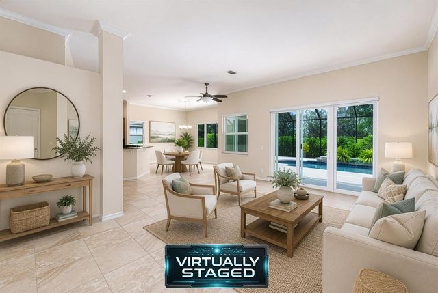 421 SW Crabapple Cove, Port St. Lucie, FL 34986