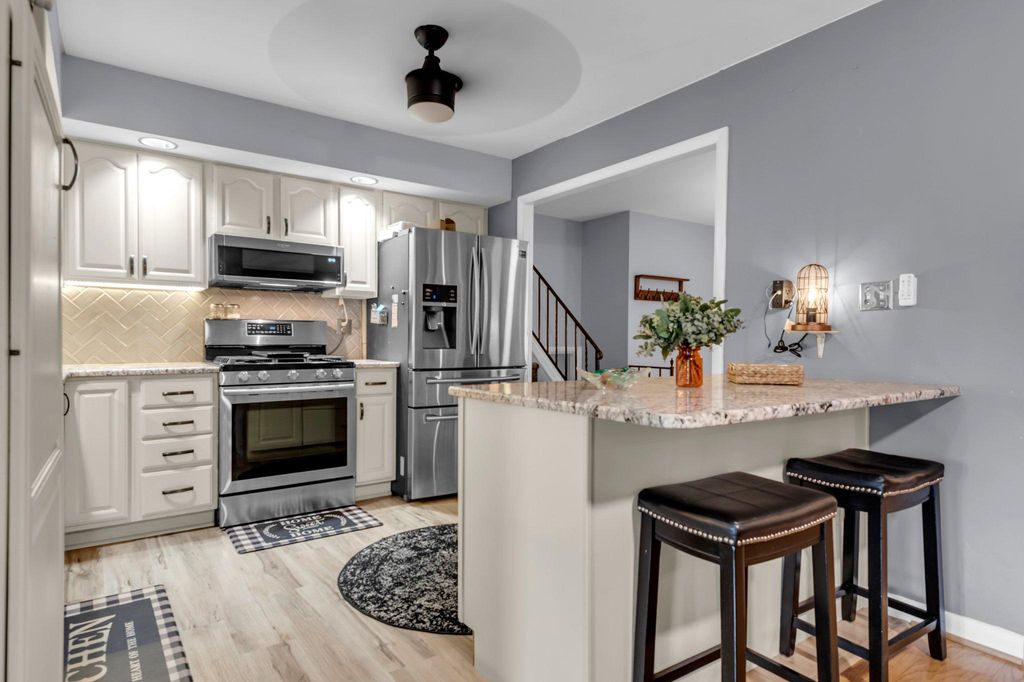 Image 8 of property listing at 9 RING FACTORY RD, Bel Air, MD 21014