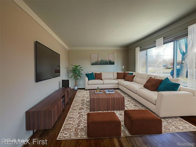 8236 Margaret Street, Taylor, MI 48180