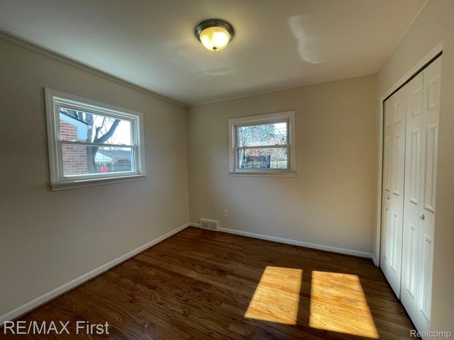 8236 Margaret Street, Taylor, MI 48180