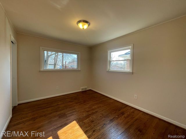 8236 Margaret Street, Taylor, MI 48180