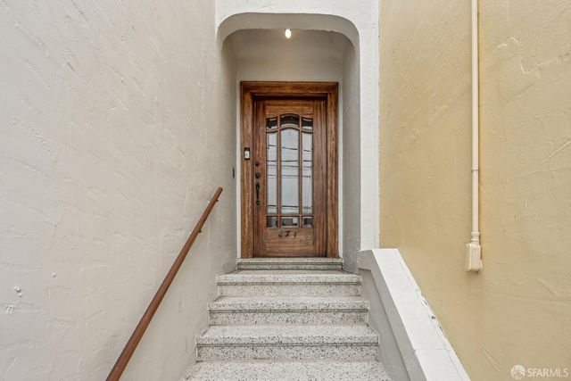871 42nd Avenue, San Francisco, CA 94121