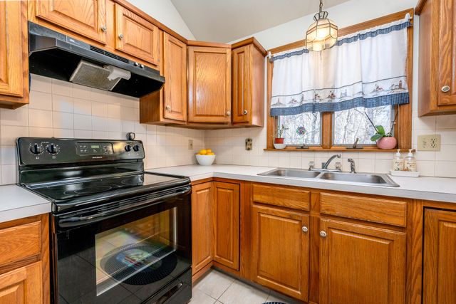 92 Azalea Drive, Harwich, MA 02645